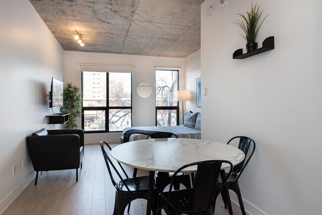 Photo - 1441 Rue Saint-Urbain Unit ID1261839P