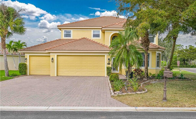 Photo - 13896 Farnese Dr Casa