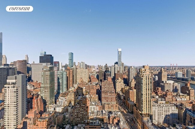 Photo - 100 United Nations Plaza