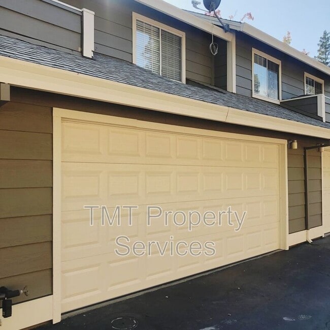 Photo - 169 Pierpoint Cir