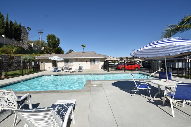 Photo - Ridgepoint Apartments