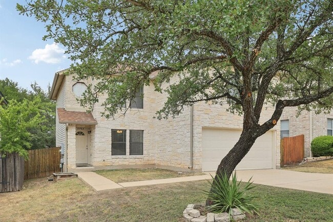 Photo - 2703 Vinson Ct
