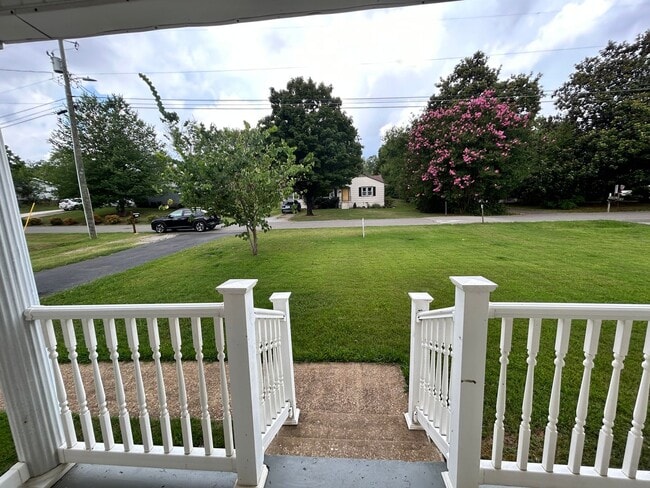 Photo - Accepting Section 8 - East Brainerd 4 Beds...