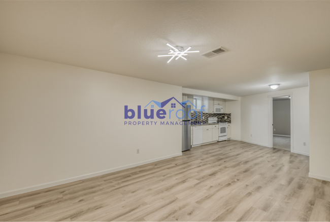 Photo - 10626 NE Knott St