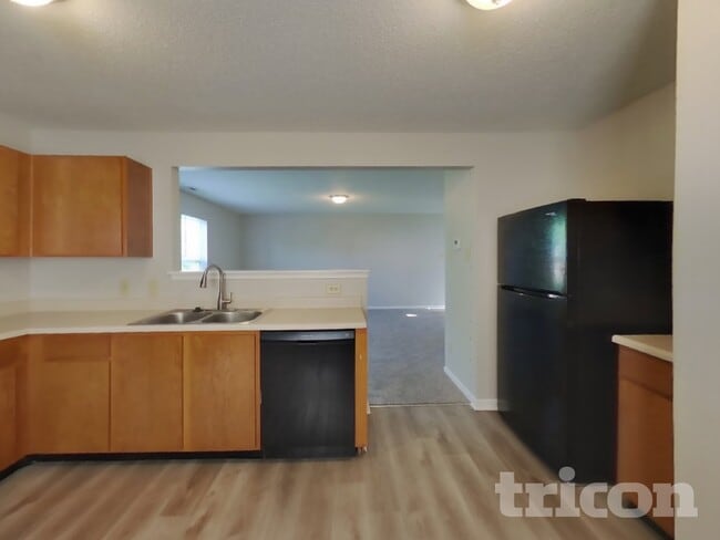 1770 Elijah Blue Dr