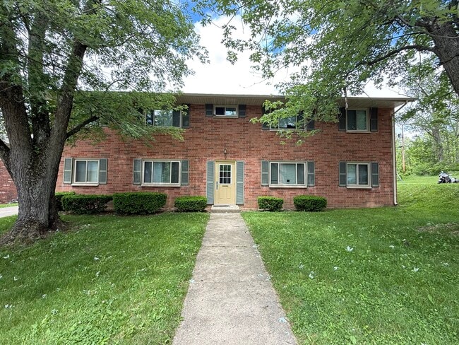 Building Photo - 1916/1918 Building Unit 1918