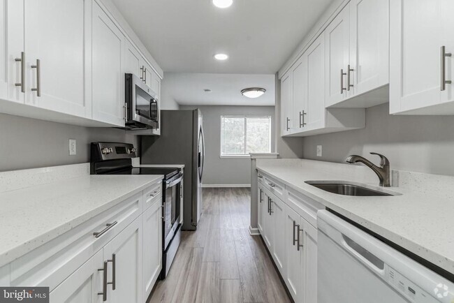 Building Photo - 7172 Talisman Ln Rental
