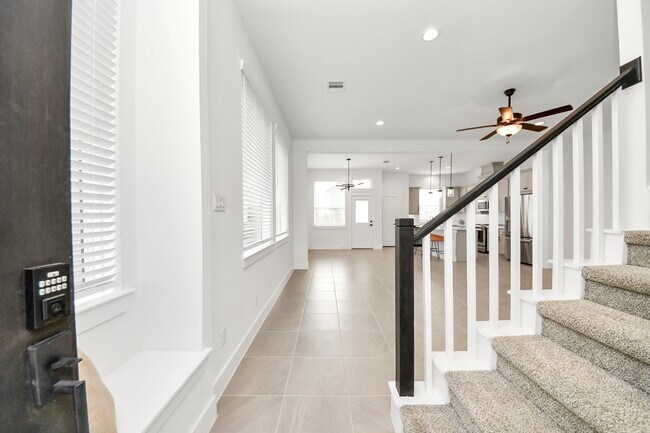 Photo - 1522 Crystal Stream Dr