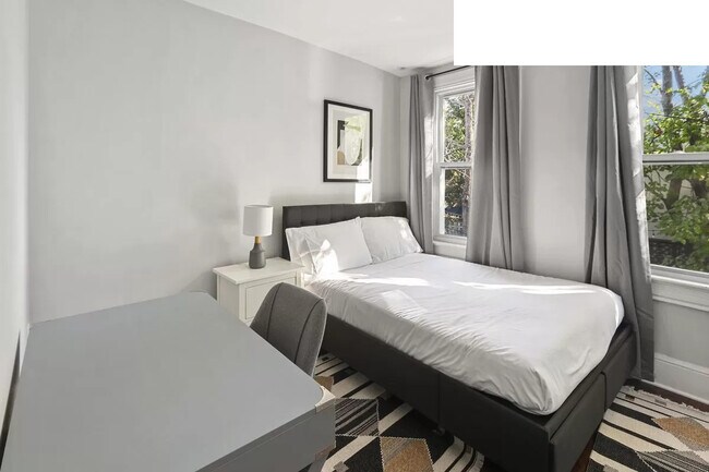 Photo - 2124 13th St SE