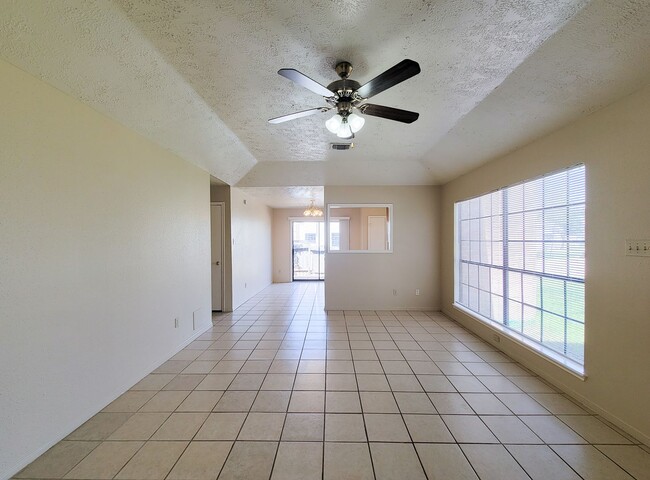 Photo - NICE 3 BEDROOM 2 BATH DUPLEX IN CYPRESS AREA