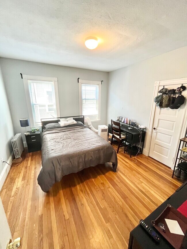 Photo - 10 Athol St Unit 3