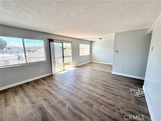 Photo - 579 W 14th St Unit 4