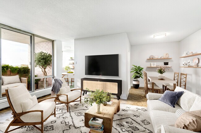 Photo - Marlborough Court