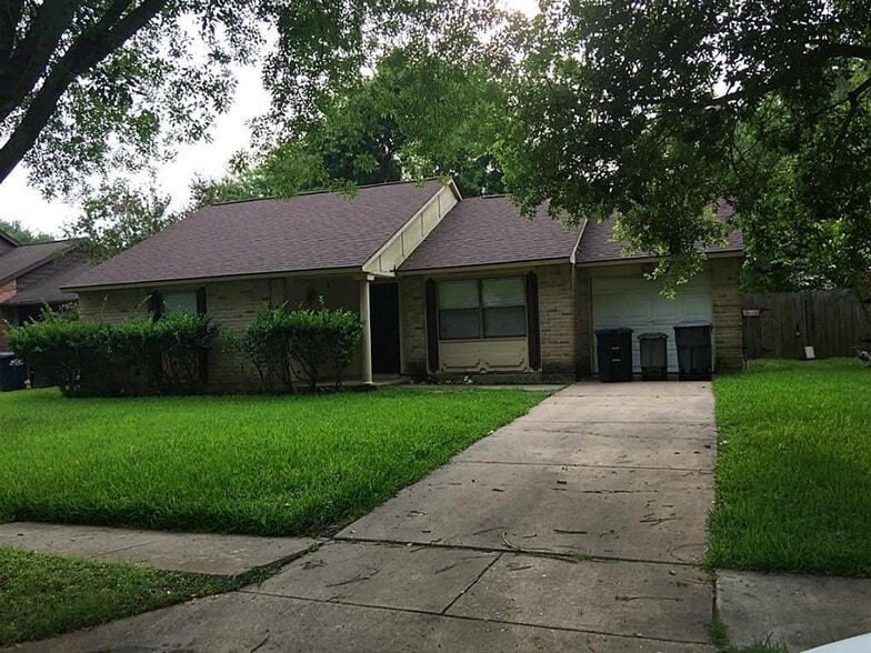 527 Jeff Davis Dr