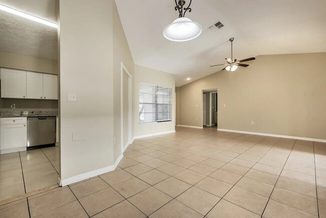Photo - 1726 Lk Crst Ave