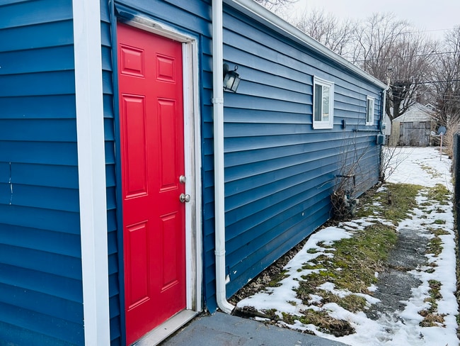 Photo - 2178 White Ave