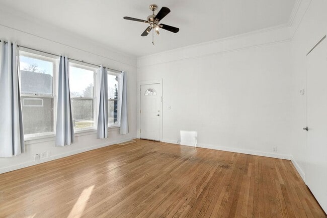 Photo - 331 Roberts St Unidad 331 Roberts B