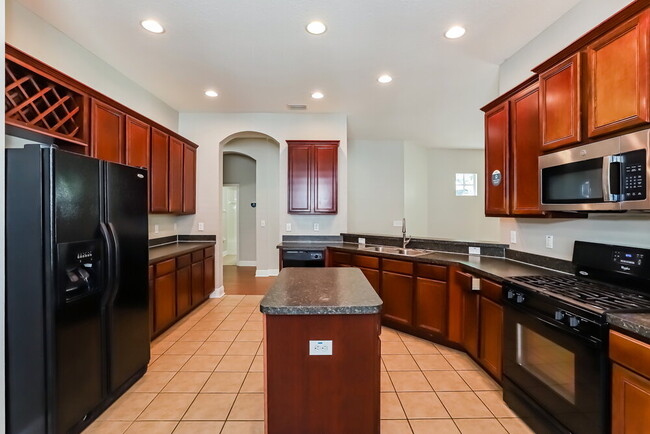 Photo - 8205 Lagerfeld Dr