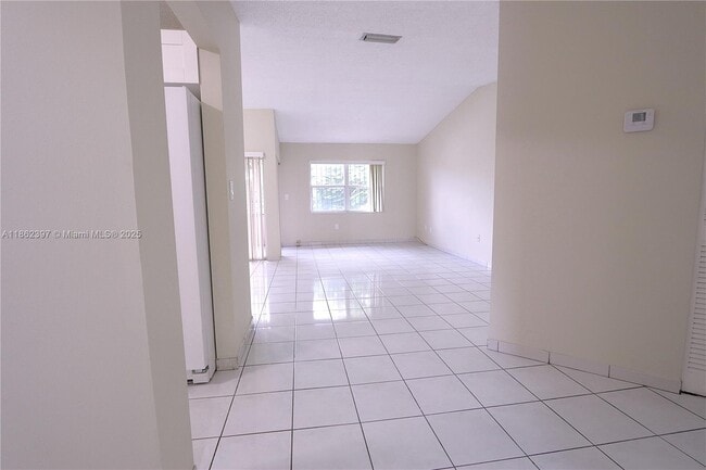 Photo - 11165 NW 7th St Unit 203