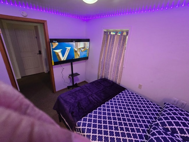 Photo - 431 SW 156th St