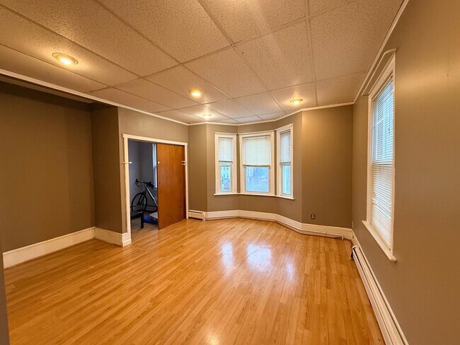 Photo - 741 Somerville Ave Unit 2