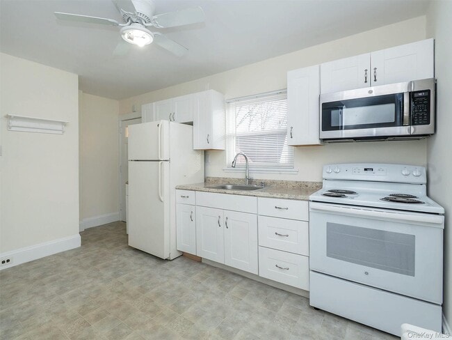 Photo - 118 McLoughlin St