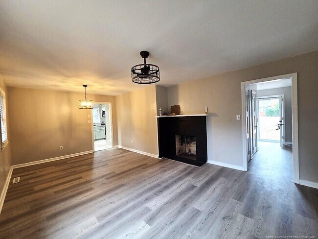 Photo - 1917 Catawba St