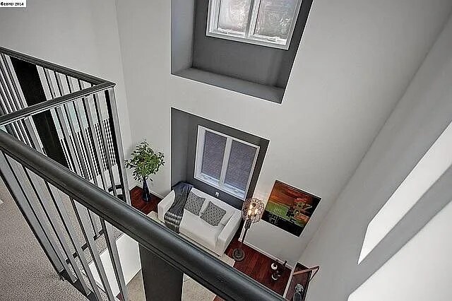 Photo - 4893 Shattuck Ave
