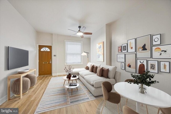 Photo - 3111 Gaul St