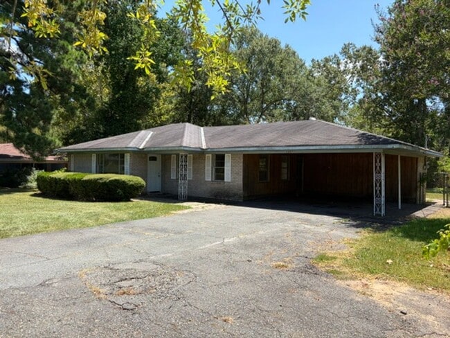 Photo - 5957 Yarbrough Rd