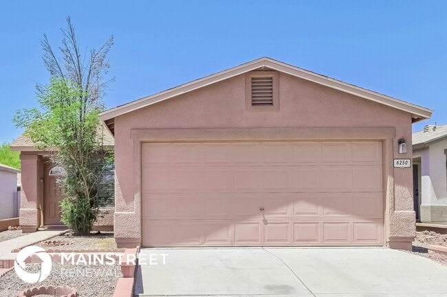 Building Photo - 6250 S Sarah Elizabeth Dr Rental