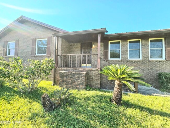 Building Photo - 7523 Chipewa St Rental