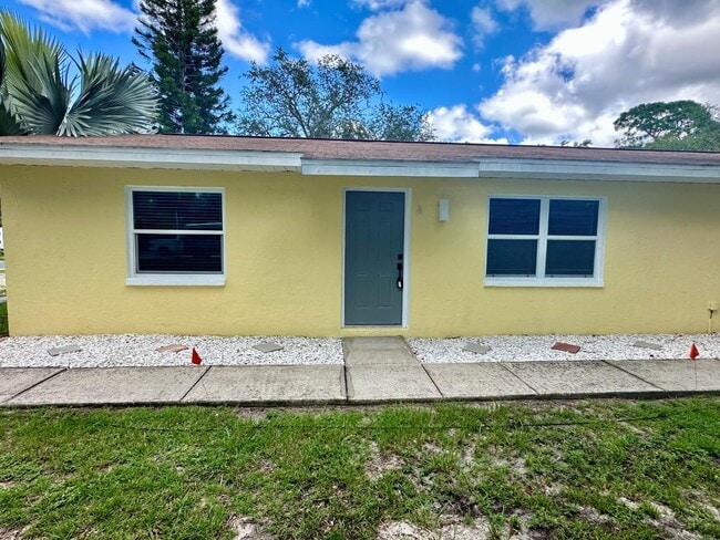 Photo - 625 4th Ave N