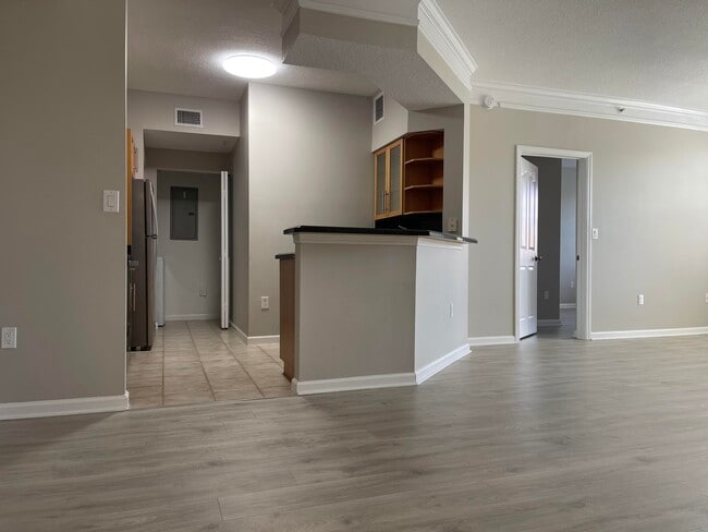 Building Photo - 9833 Baywinds Blvd Unit 7306 Rental