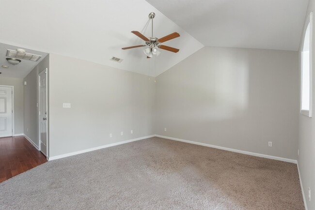 Photo - 2113 Fig Tree Way