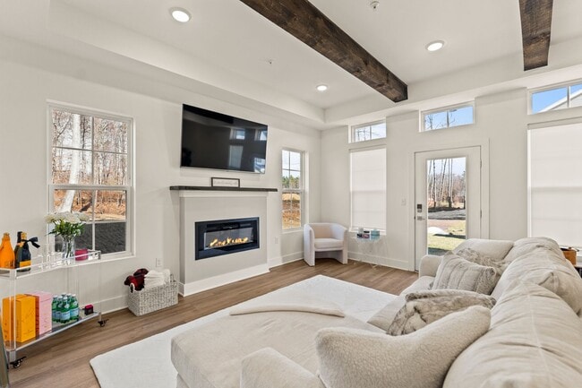 Photo - Elements at Saratoga Lake