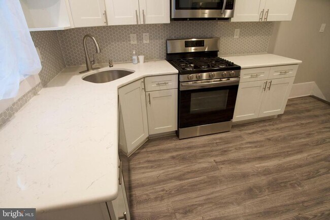 Building Photo - 1734 S Ringgold St