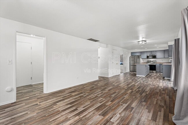 Photo - 12605 225th St E
