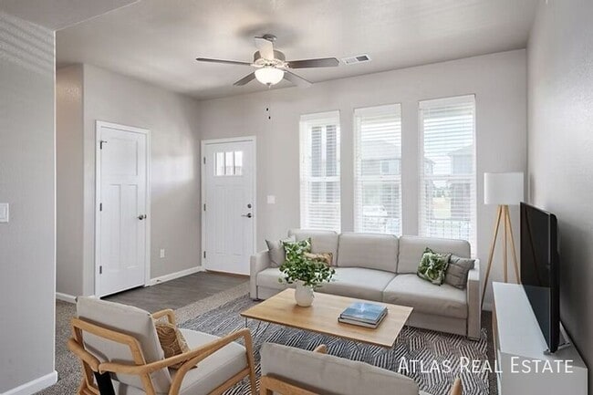 Photo - 6726 Faith Dr Unit A