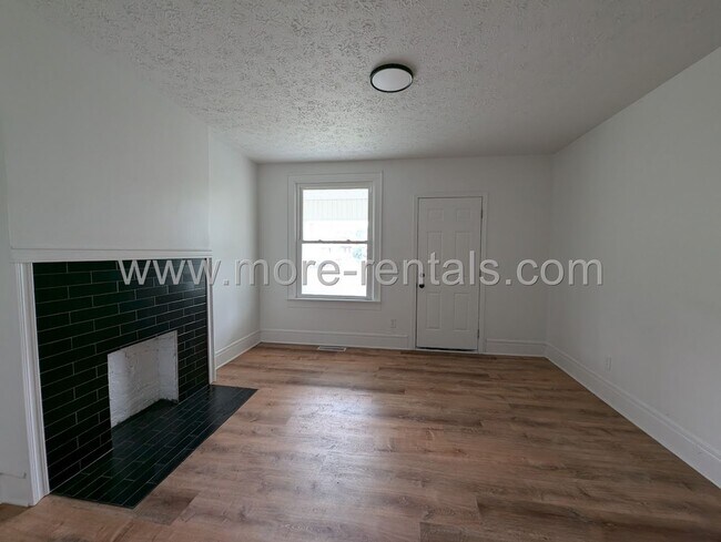 Photo - 1237-1239 Atcheson St Unit 1239 Atcheson St
