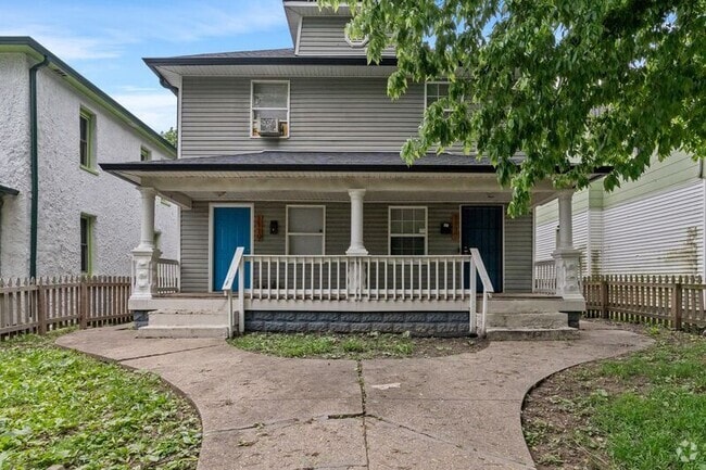 Building Photo - 1117 N Dearborn St Rental