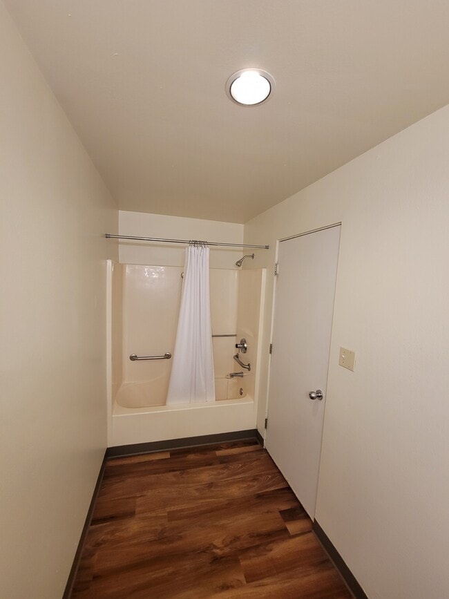 Photo - 103 N Wisconsin St Unit 107