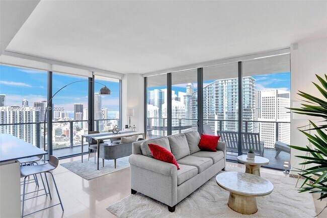 Photo - 88 SW 7th St Unit 3511