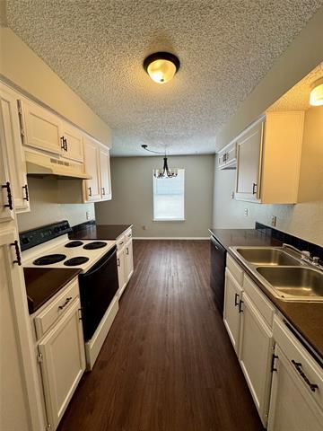 Photo - 5915 Willow Crest Dr