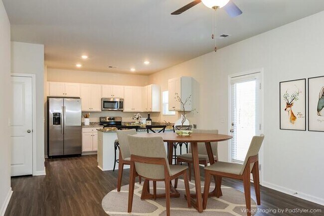 Photo - 9125 Sunrise Crk Dr