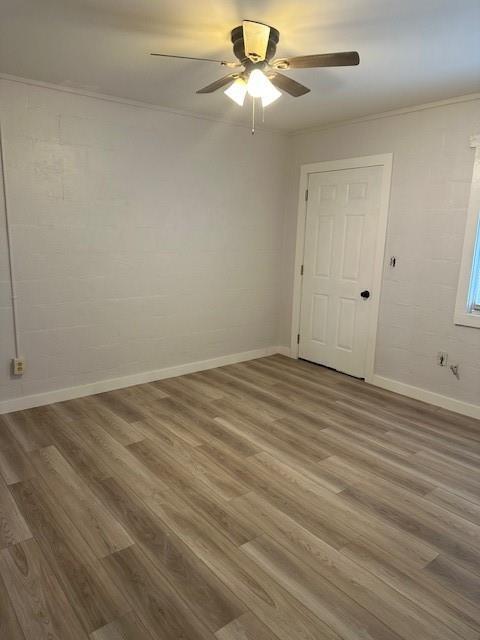 Photo - 204 Smith St NE