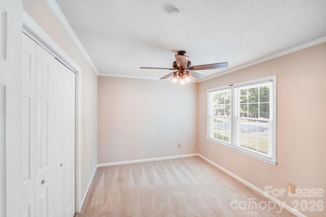Photo - 2000 Mill House Ln