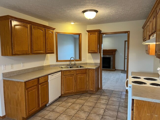 Photo - Corner Lot in The Rivers, Ozark