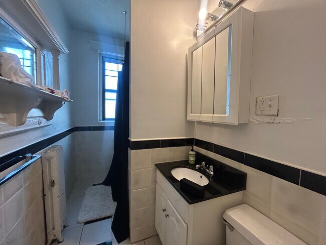 Photo - 204 Hemenway St Unit 19