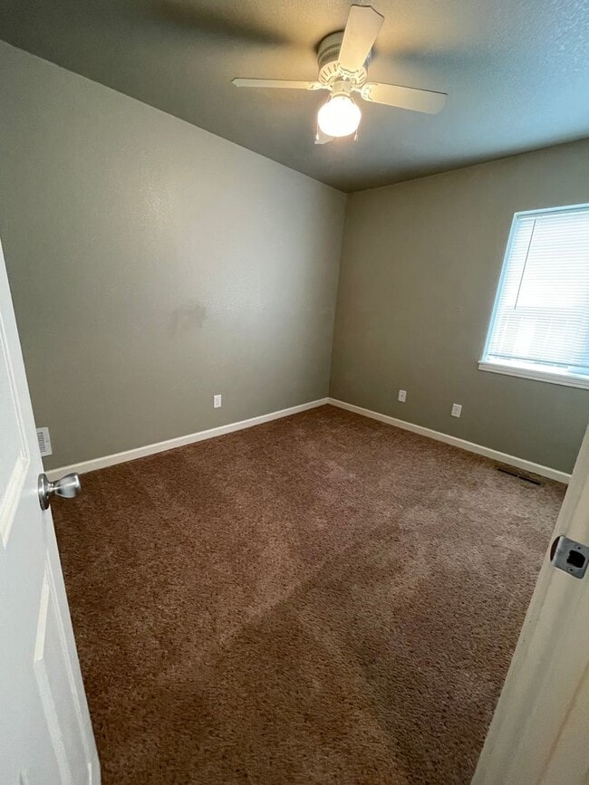Photo - Two Bedroom Home Near Old Town and Lee Martinez Park